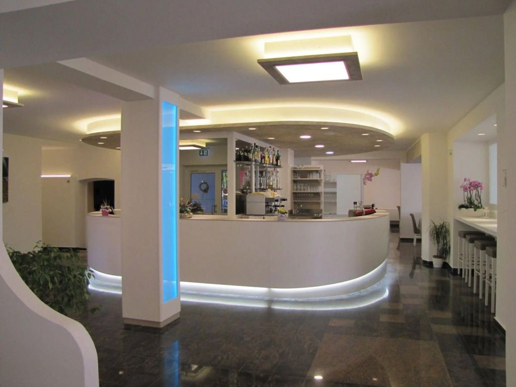 Hotel Scaranò - לוויקו טרמה - דלפק קבלה
