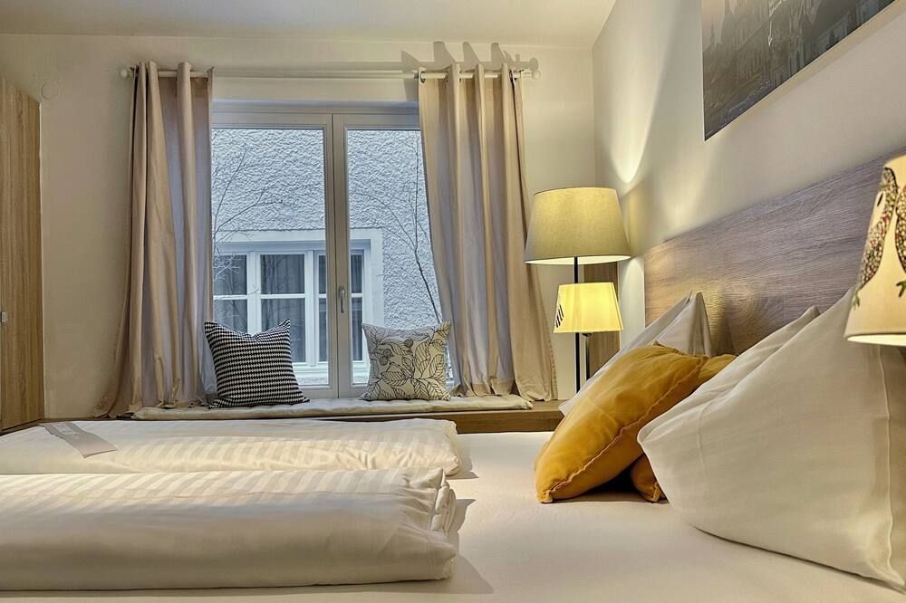 فندق كرون 1512