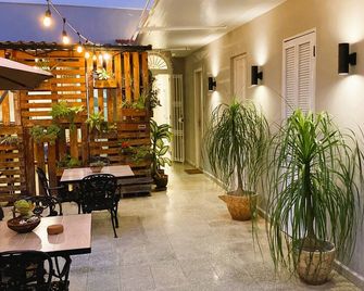 Hostal Cotarelo - Havana - Lobby
