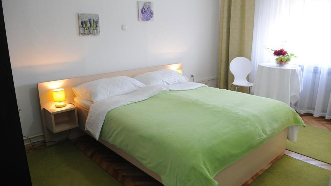 Rooms Stella