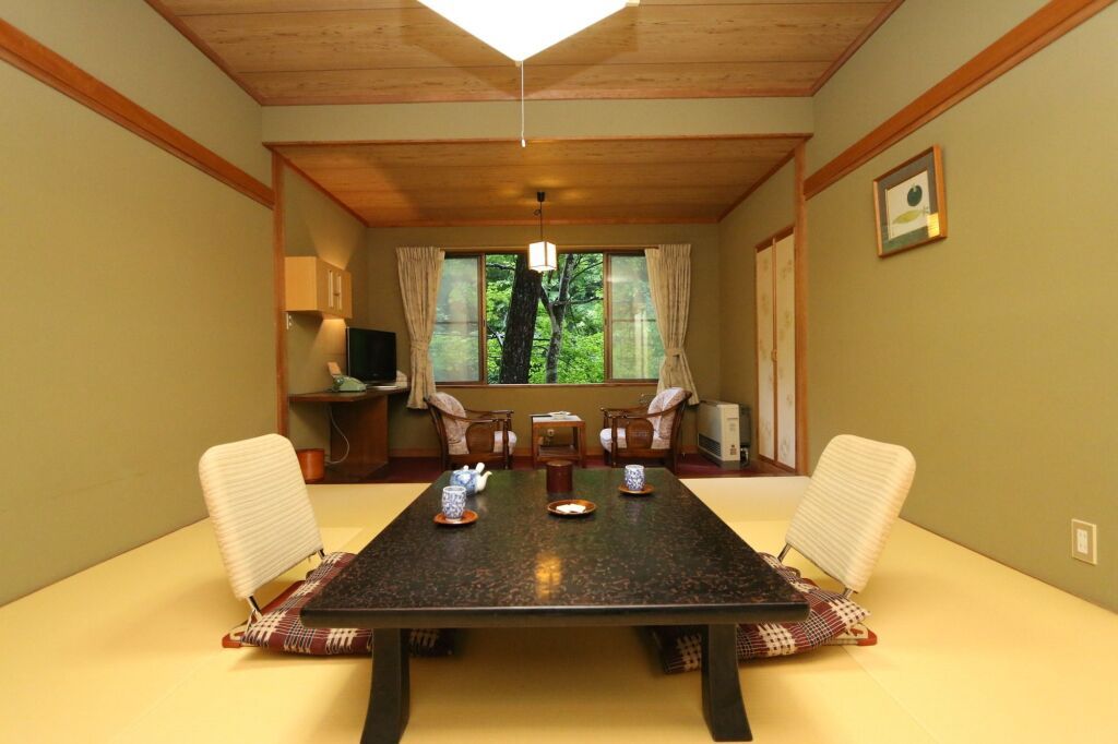 كوس أونسن هوتل