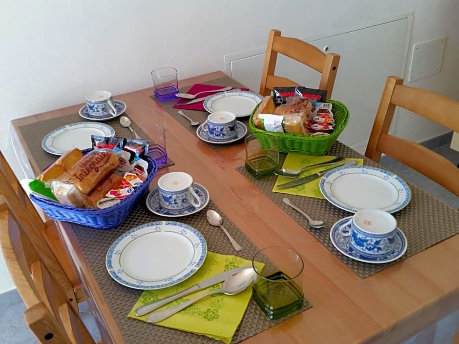 B&B La Costa - פיניונה - חדר אוכל