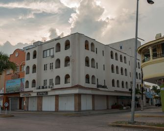 Suites Bahia - קוזומל - בניין