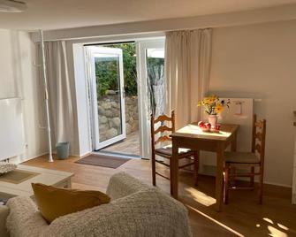 Ferienwohnung Am Heisterbusch - Neustadt in Holstein - Essbereich