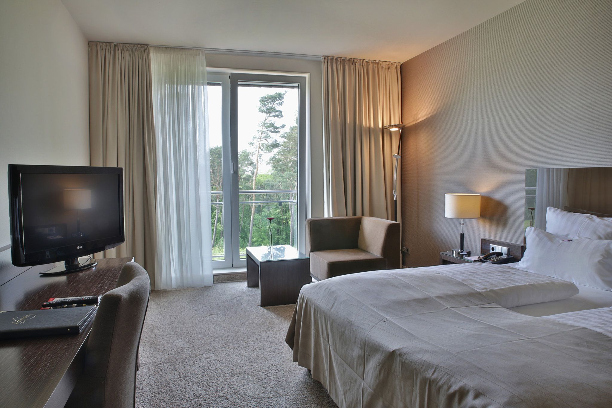 L Arrivee Hotel Spa Ab 99 Hotels In Dortmund Kayak