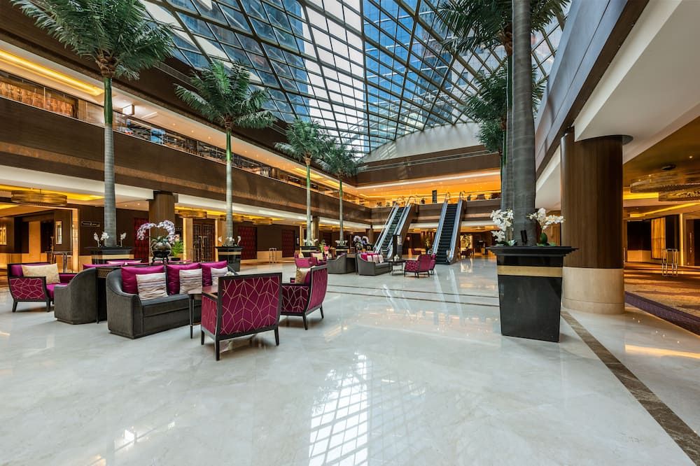 Dusit Thani Abu Dhabi