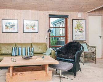 Cozy Retreat by the Sea - By Traum Ferienwohnungen - Hvide Sande - Living room