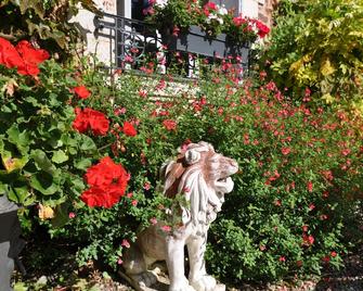 Manoir des Lions de Tourgéville - Deauville - Building