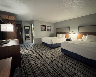 AmericInn by Wyndham Plymouth - Plymouth - Schlafzimmer