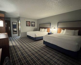AmericInn by Wyndham Plymouth - Plymouth - Ložnice