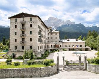 TH Borca di Cadore - Park Hotel Des Dolomites - Borca di Cadore - Будівля