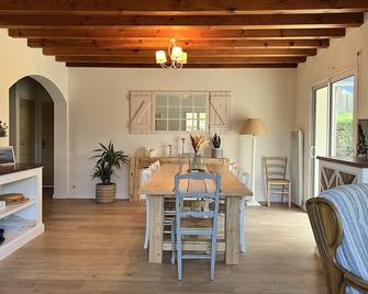 Charming villa, tranquillity by the forest - Lit-et-Mixe - Salle à manger
