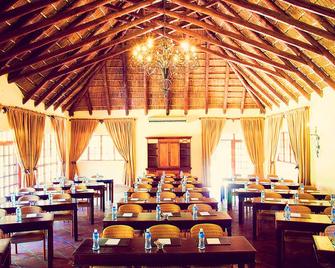 Premier Resort Mpongo Private Game Reserve - East London - Restaurante
