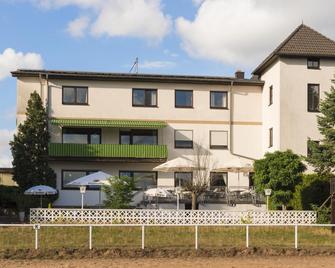 Hotel Restaurant Häsfeld - Linslerhof - Building