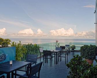 إتش 78 - مال - شرفة