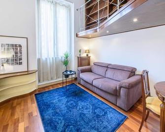 HT bilo Testaccio - Rome - Living room