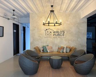 Wald's Place - Boracay - Living room