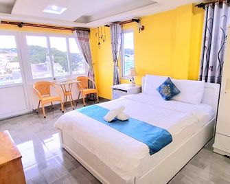 Hai Long Vuong Hotel - Dalat - Κρεβατοκάμαρα