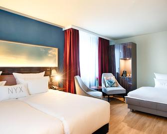 Nyx Hotel Mannheim By Leonardo Hotels - Mannheim - Bedroom