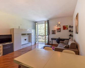 Gorgeous Apartment In Bogliasco - Bogliasco - Dining room