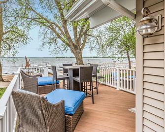 Sandy Feet Retreat on Big Spirit Lake - Jackson - Balkon