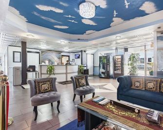R Nite Star Inn and Suites -Home of the Cowboys & Rangers - Arlington - Aula