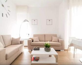 Aries B&B - Casarano - Sala de estar