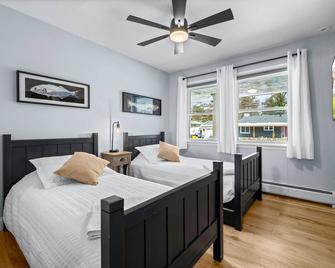 Safe Harbor at Herring Bay - Your Chesapeake Bay adventure awaits! - North Beach - Bedroom