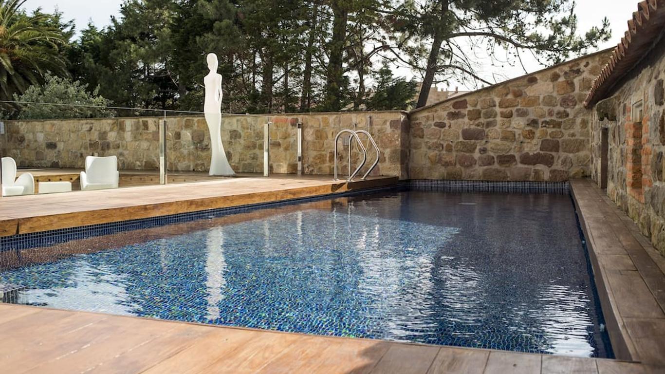 Costa Esmeralda Suites