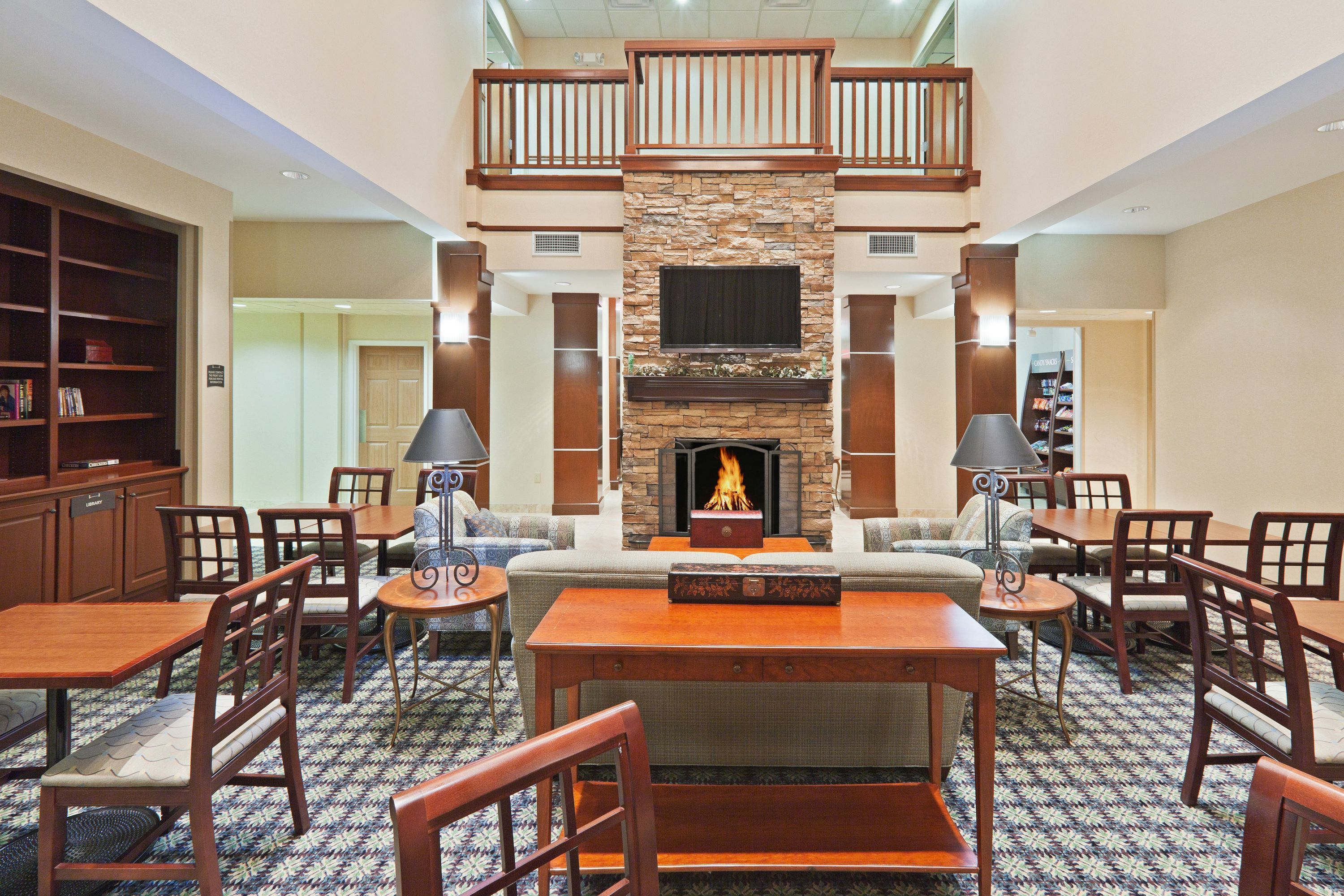 Staybridge Suites Oklahoma City Airport By IHG - אוקלהומה סיטי - מסעדה