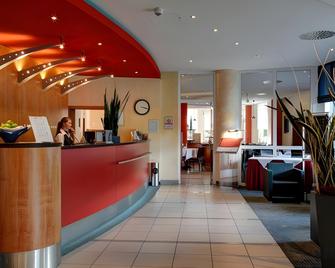 Intercityhotel Kassel - Kassel - Lễ tân