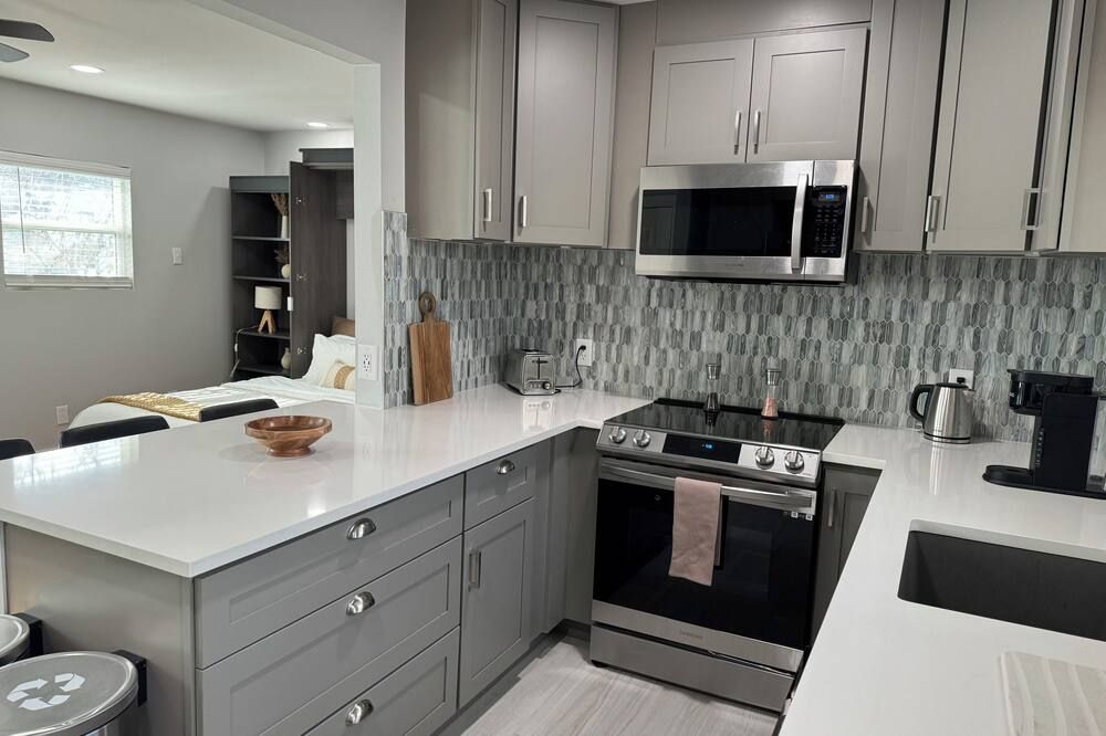 Charming 1-bedroom Guesthouse in Central Austin - Austin - Cuisine