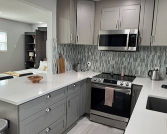 Charming 1-bedroom Guesthouse in Central Austin - Austin - Küche