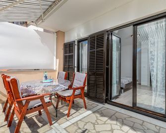 Dany - Fažana - Balkon