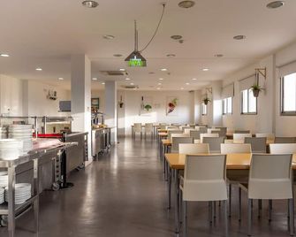 Albergue Inturjoven Chipiona - Chipiona - Restaurante