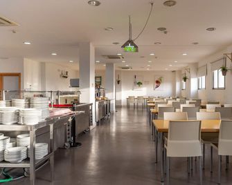 Albergue Inturjoven Chipiona - Chipiona - Restaurace
