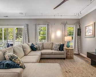 Oyster Bay Villas --- 37500 Kaitlyn Dr Unit #23 - Rehoboth Beach - Sala de estar