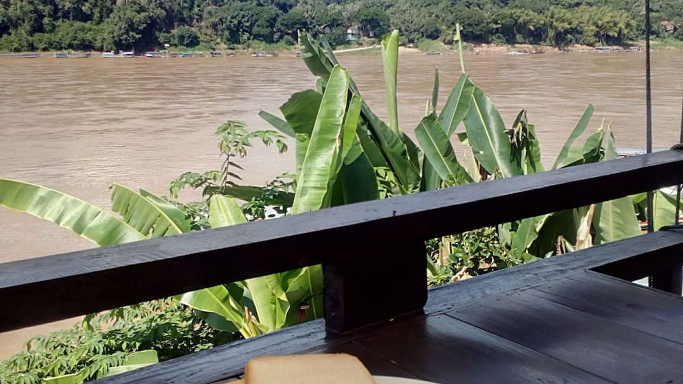 โรงแรมโซกมิซายเกสท์เฮาส์