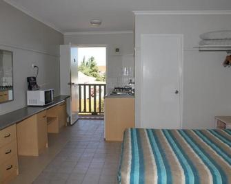 Bayview Coral Bay - Coral Bay - Bedroom