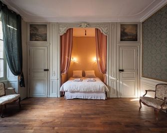 쉐 디안 - 생아망드 몽트롱 - 침실