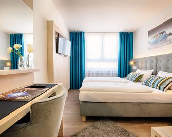 Home Hotel - Dortmund - Bedroom