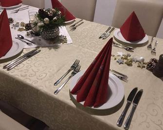 Hotel-Restaurant Tüxen - Rendsburg - Essbereich