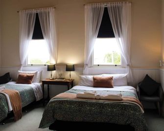 Windarra On High - לאונססטון - חדר שינה