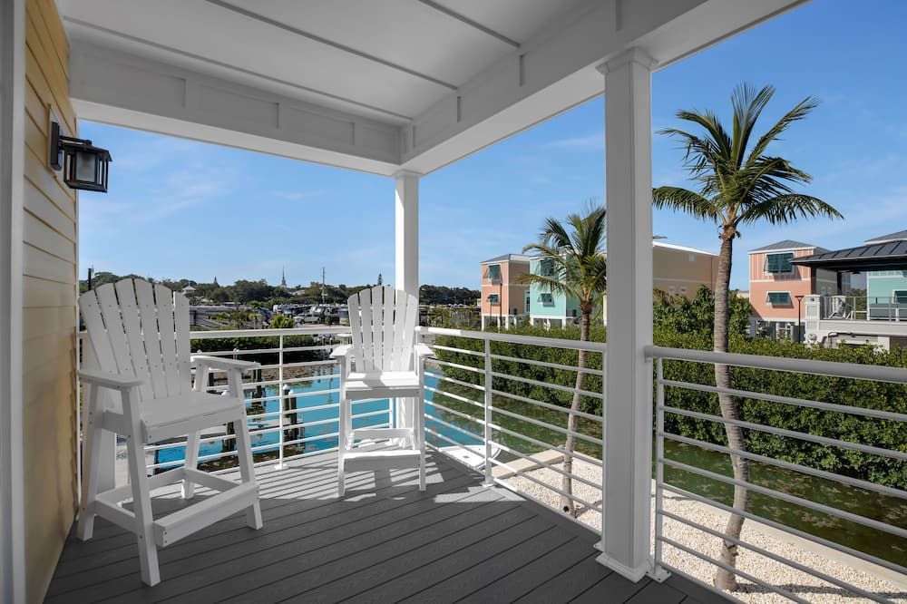 Brand New Home, Resort Location, Pet Friendly, Oceanview - Islamorada - Balkong