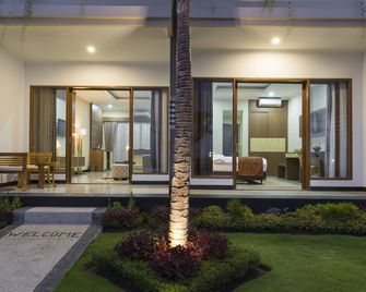 Semabu Hills Hotel Nusa Penida - Nusa Penida - Building