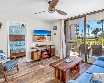 2 2 Oceanview Modern Resort Vistas - Kihei - Olohuone