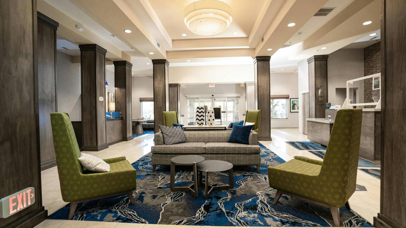 Fairfield Inn & Suites by Marriott Kearney