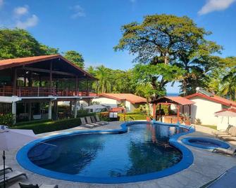 Agua Dulce Beach Resort - Puerto Jiménez - Piscina