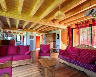 Chalet summer / winter Crots - Crots - Living room