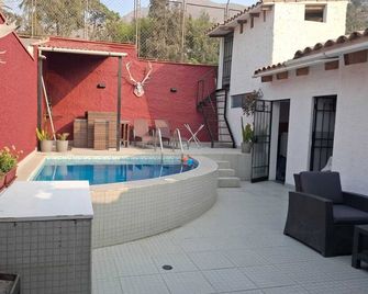 Warm 3BR with Amazing Pool in La Cantuta - Lurigancho - Piscina